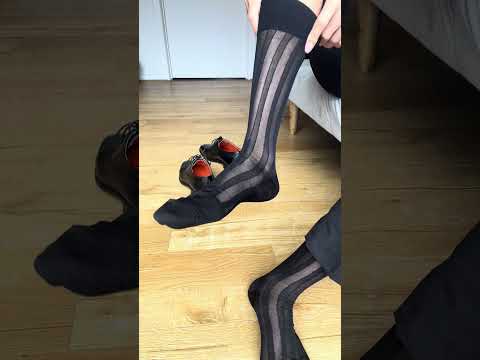 Bold Stripe Nylon Dress Socks